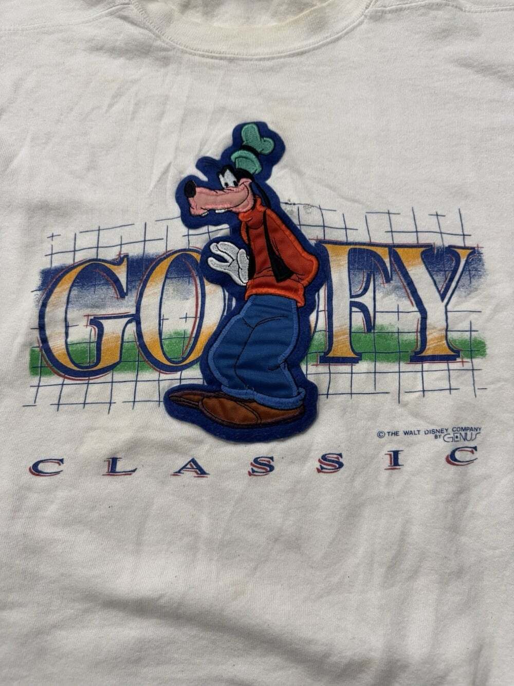 Vintage 90s Goofy Classic Disney Genus Sweatshirt USA Made Applique White Size M - Picture 3 of 10
